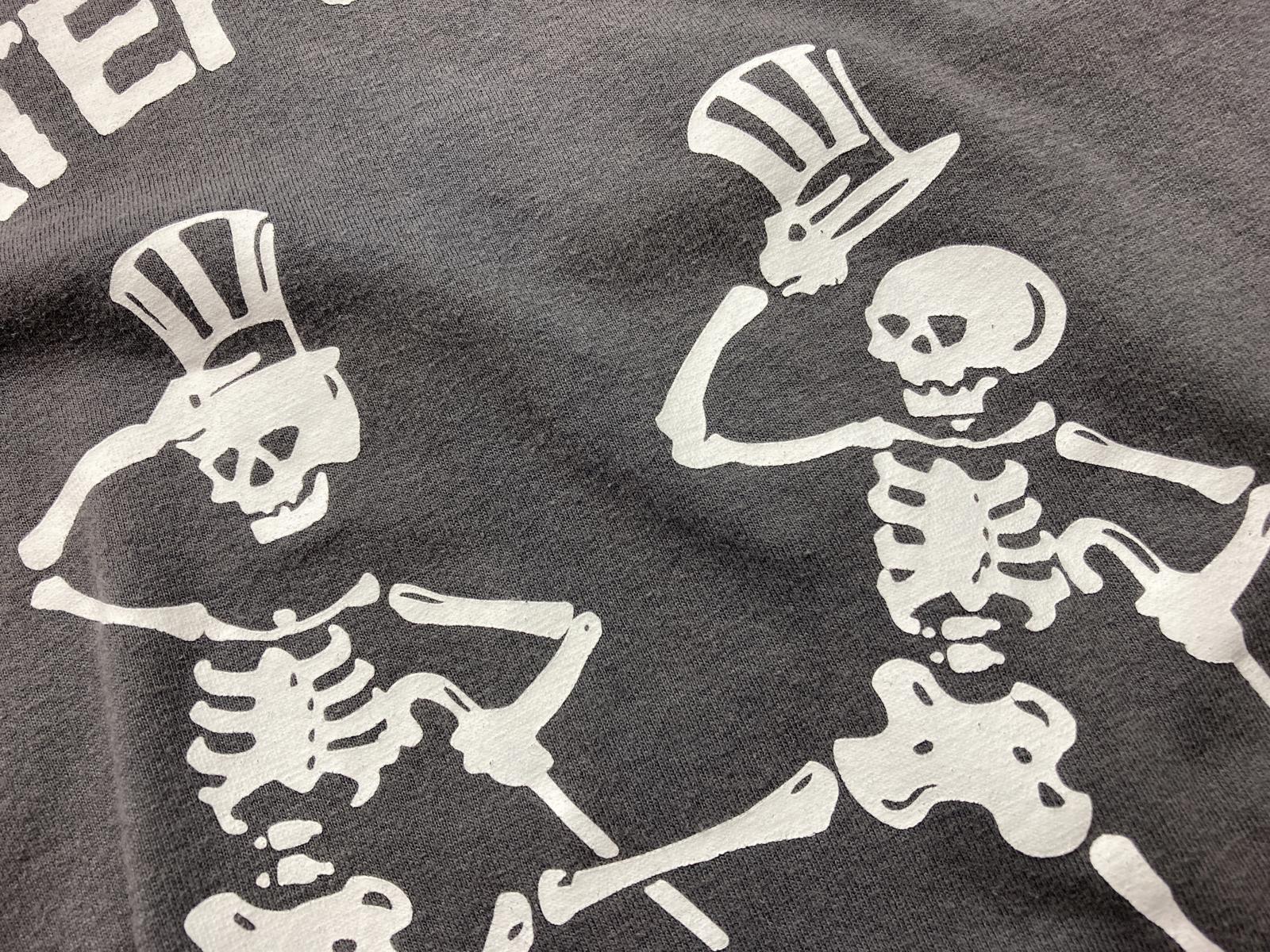 Grateful Dead Dancing Skeletons Top Hat Graphic T-Shirt Youth Size L 12-14 Gray