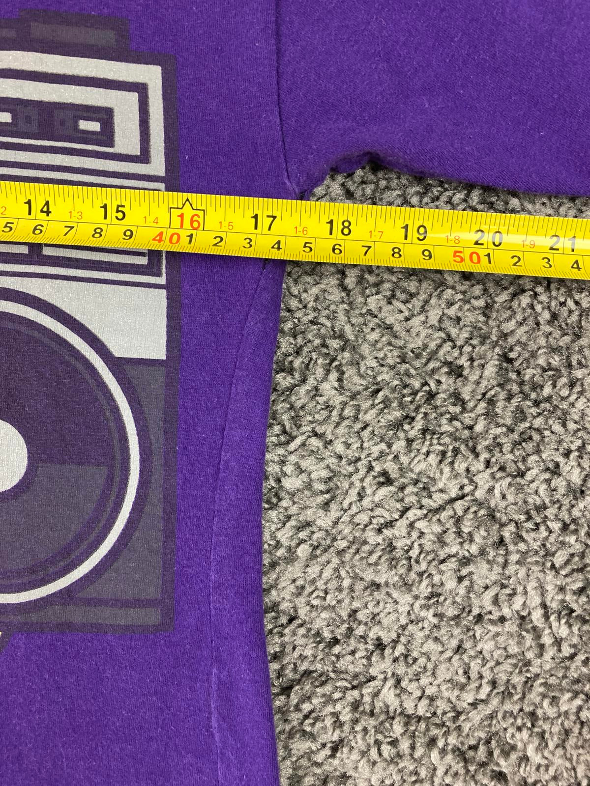 The Simpsons Homer Boombox Graphic T Shirt Purple Unisex Sz XS