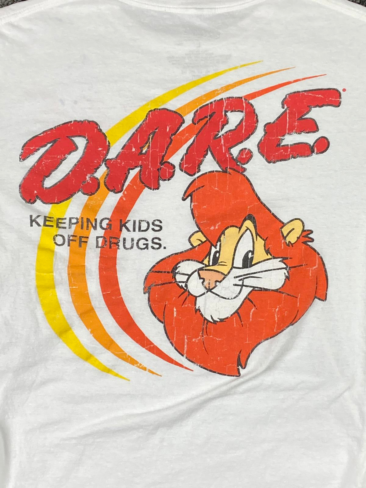 D.A.R.E. Keeping Kids Off Drugs Daren the Lion Graphic T-Shirt White Sz  L