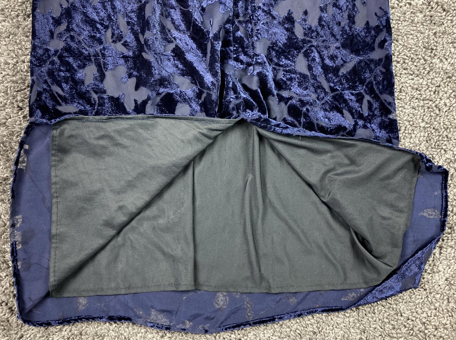 CLIO Velvet Floral Maxi Skirt Womens Medium Navy Blue