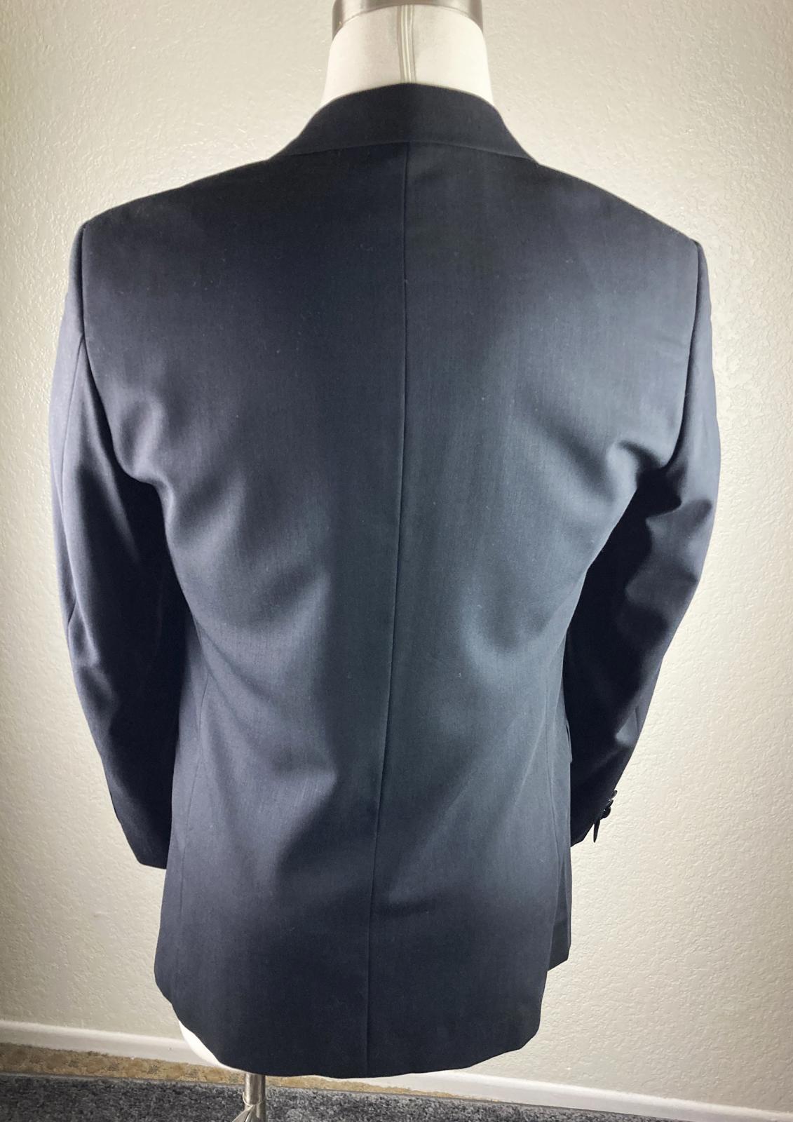 Emanuel Ungaro Wool Blazer Jacket  Black 2 Button Notch Lapel Lined Sz 38R