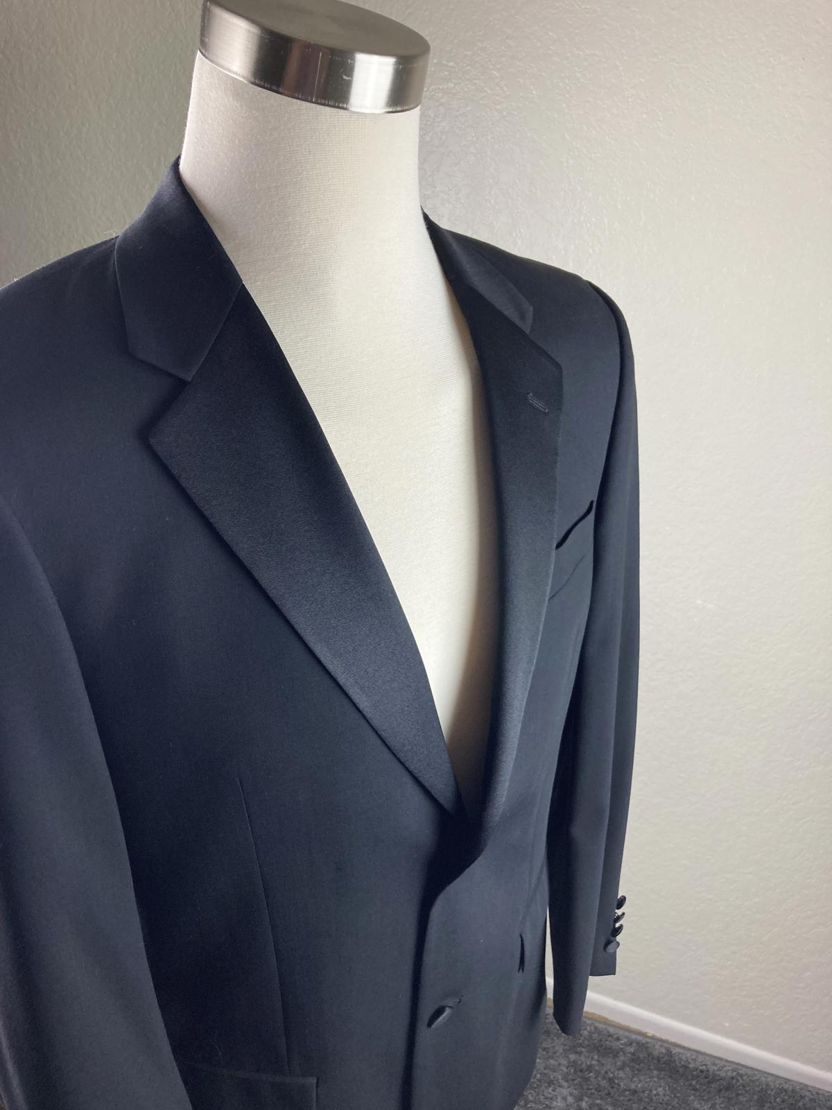 Emanuel Ungaro Wool Blazer Jacket  Black 2 Button Notch Lapel Lined Sz 38R