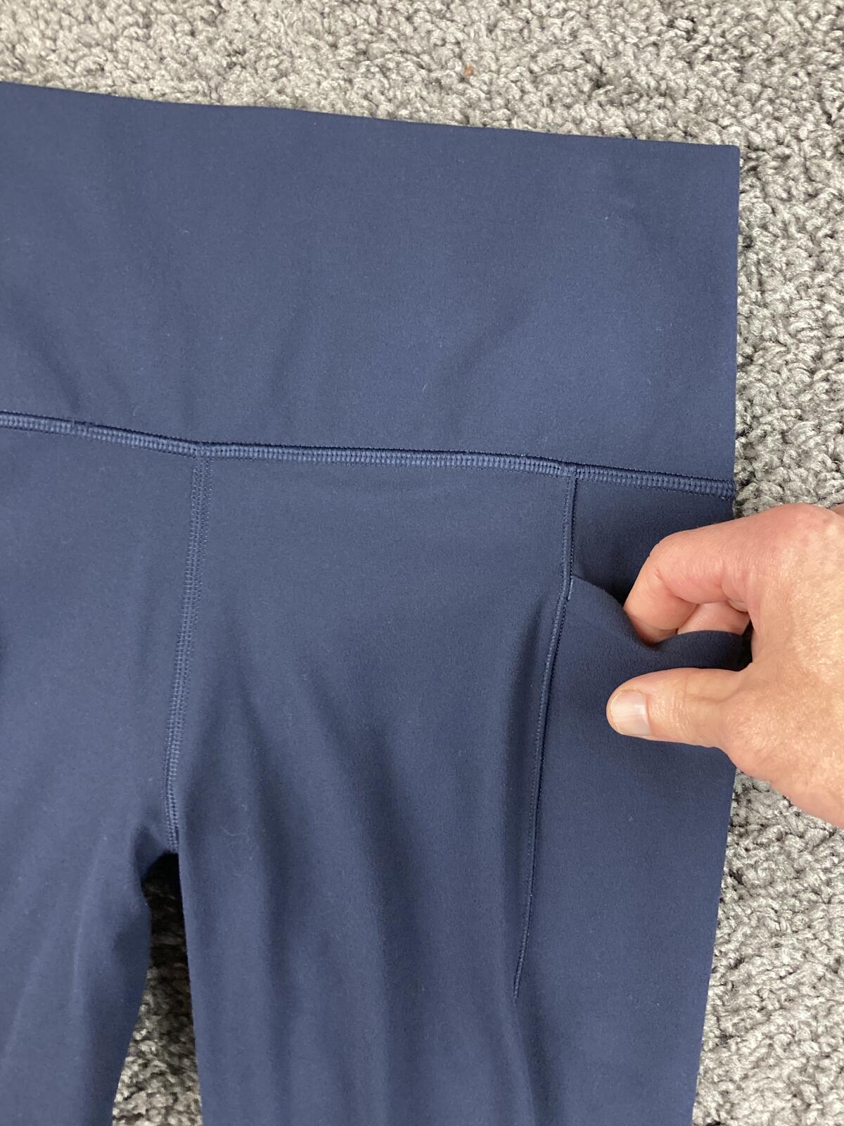 Athleta Salutation Stash Pocket II Tight Leggings Navy Blue Powervita Sz Small