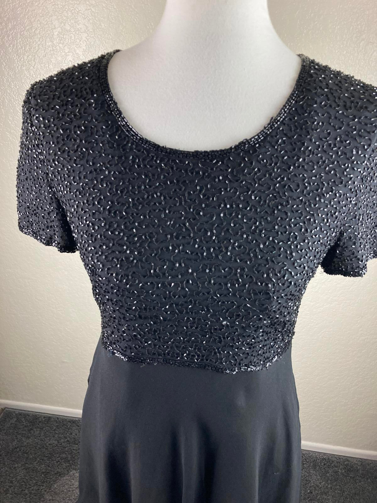 Papell Boutique Evening 100% Silk Beaded Bodice Black Fit Flare Dress Lined Sz 6