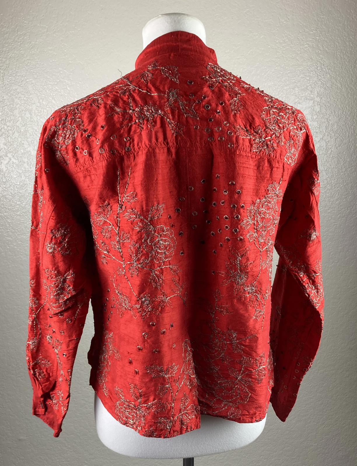Chico's Design Red 100% Silk Embroidered Mandarin Collar Button Up Sz 0