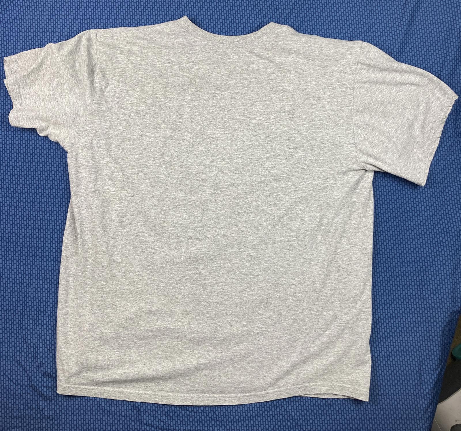 Bass Pro Shops Men T-Shirt Size XL Gray Logo An American Tradition Short Sleeve