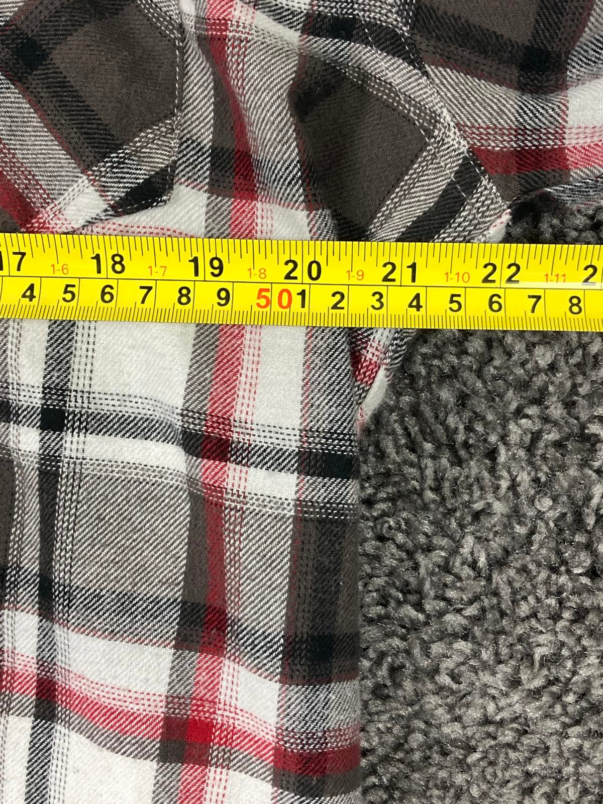 Levi’s Men’s Shirt Standard Fit  Red Black White Plaid Pearl Snap Western Sz L