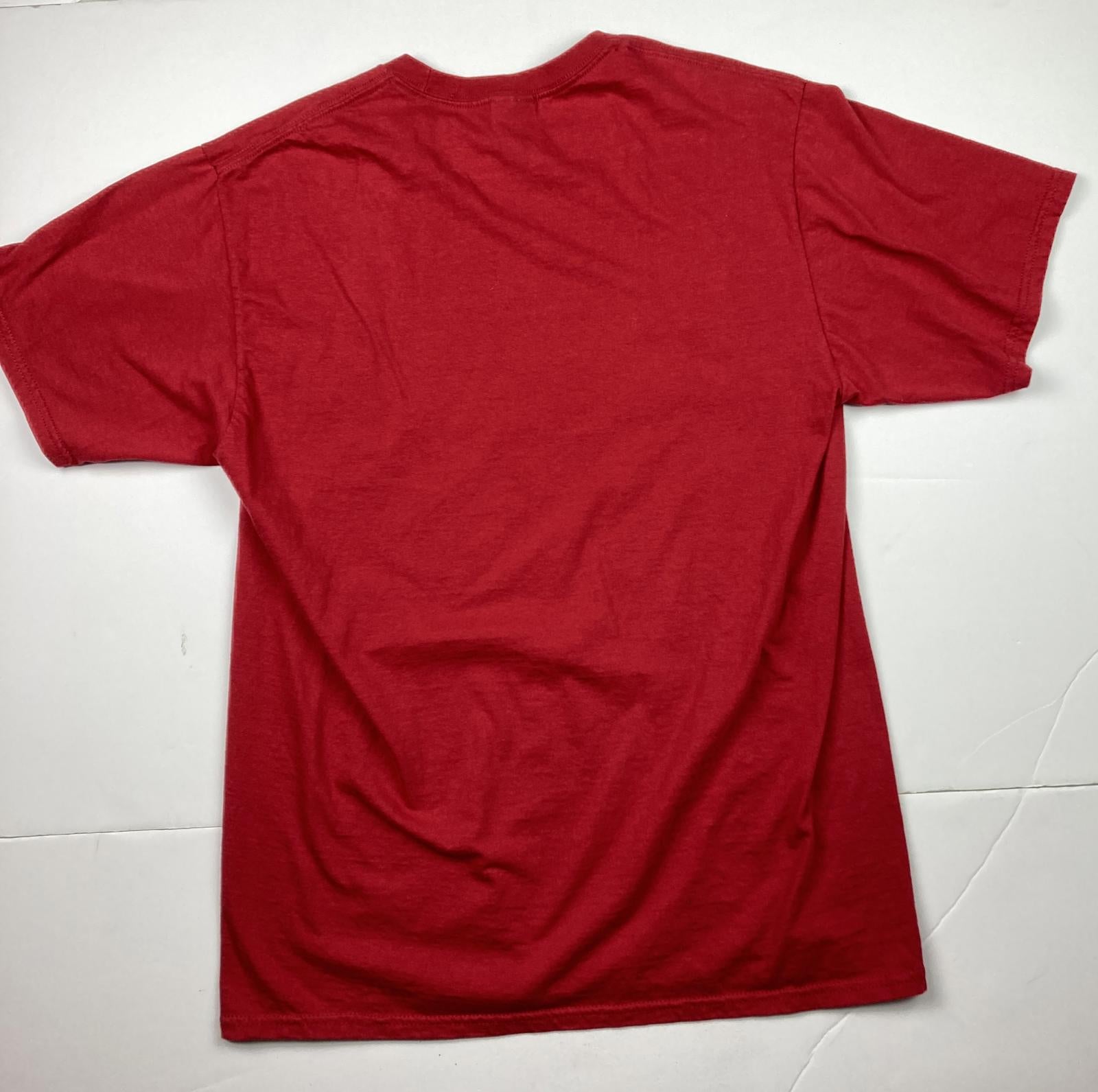 Port & Company Denmark National Flag Crest Red T-Shirt Men’s Medium 100% Cotton