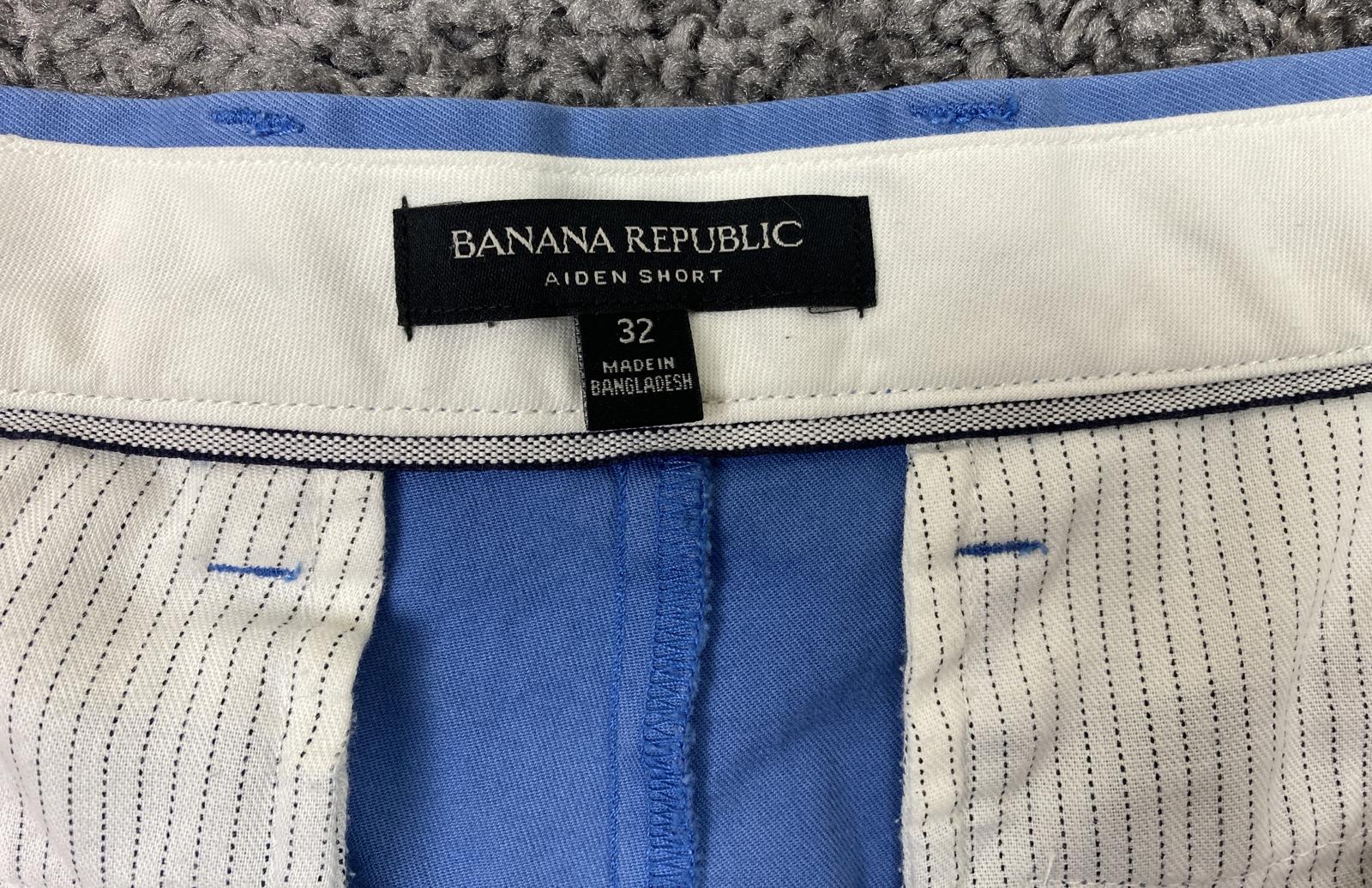 Banana Republic Aiden Men’s Shorts Size 32 Blue Stretch Chino Cotton
