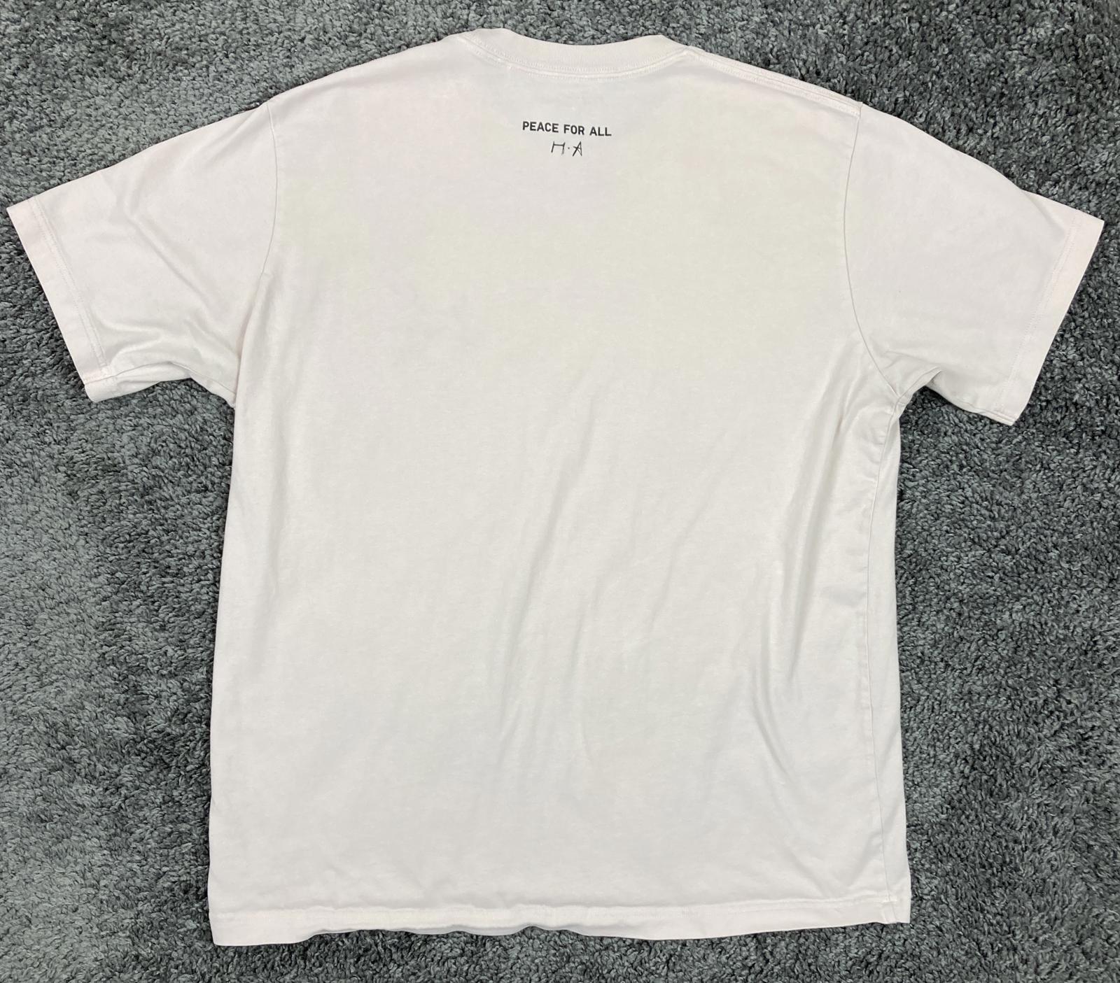 Uniqlo Peace For All Haruka Ayase Embroidered Graphic T-Shirt Pink Mens SzXL