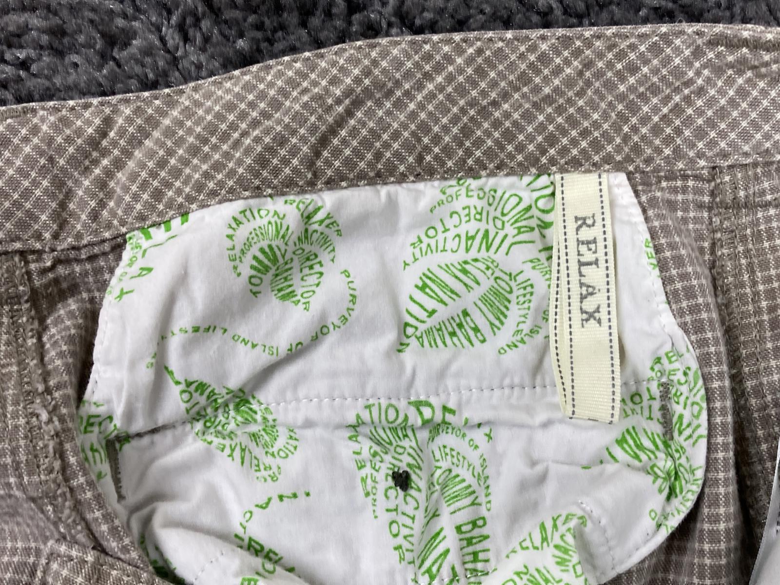 Tommy Bahama Relax Fit Cargo Shorts Men's Tan Plaid Size 38