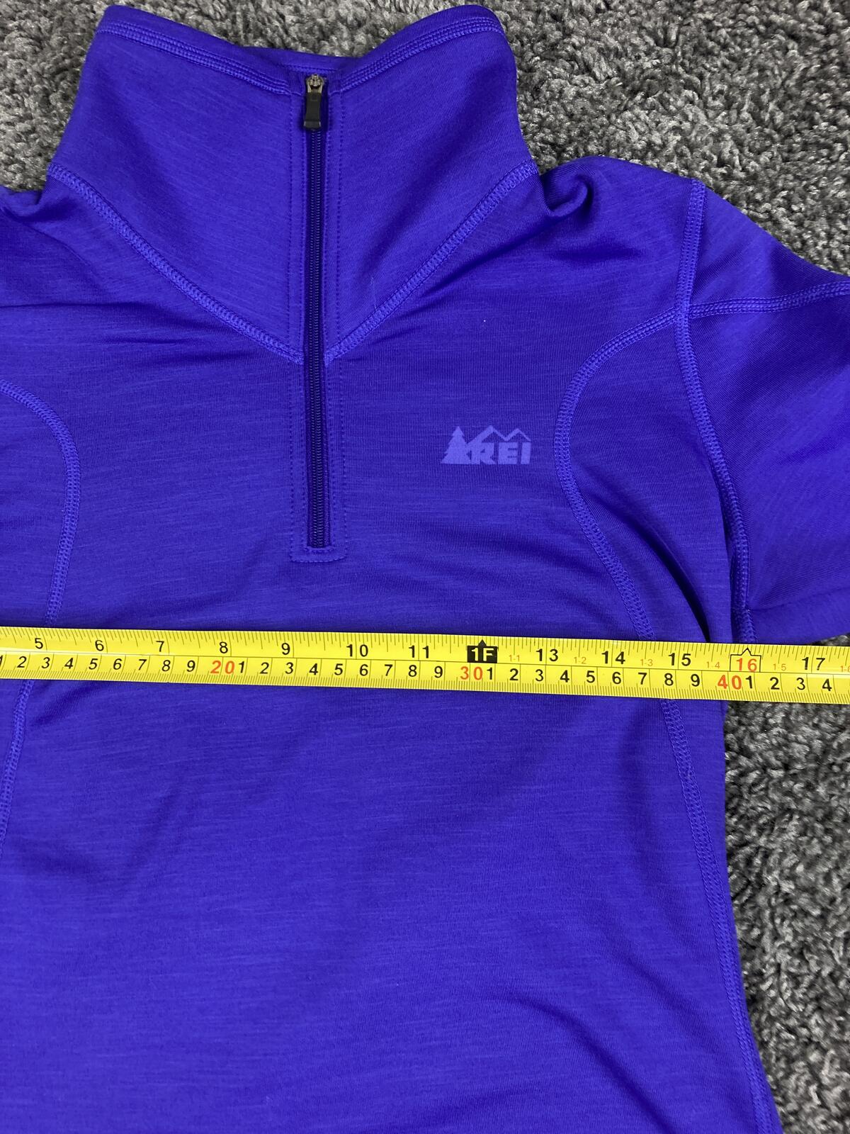 REI Plum Purple Quarter Zip Base Layer Top Women’s Size S