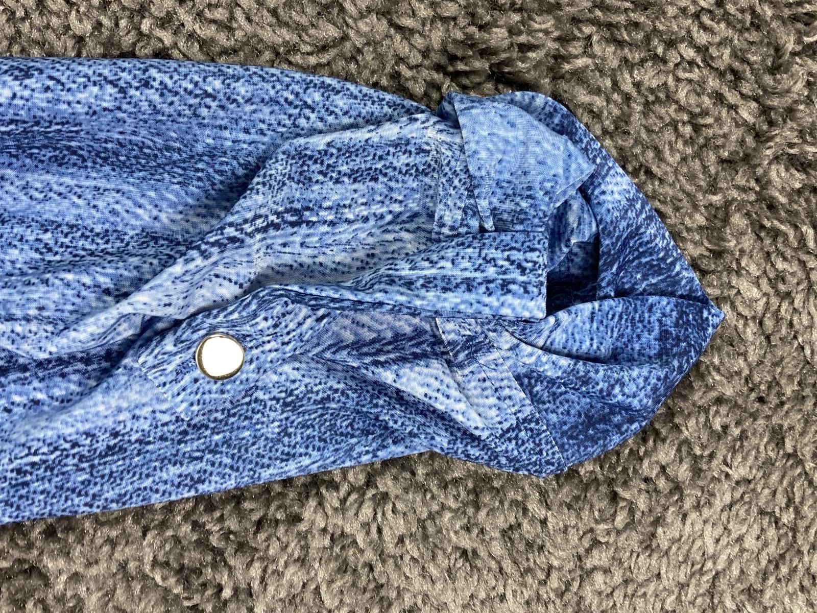 Cocomo Blue Denim Print Tunic Top Snap V-Neck Roll Tab Sleeve Sz M