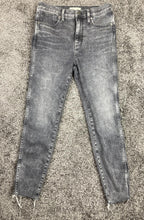 Madewell 10" High-Rise Skinny Crop Jeans Women’s Sz 28 Black Gray Raw Hem