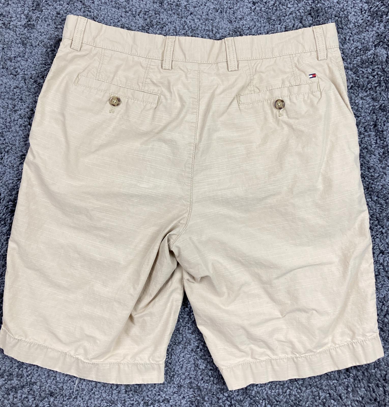 Tommy Hilfiger Chino Shorts Men Size 32 Beige Tan Lightweight Cotton Casual