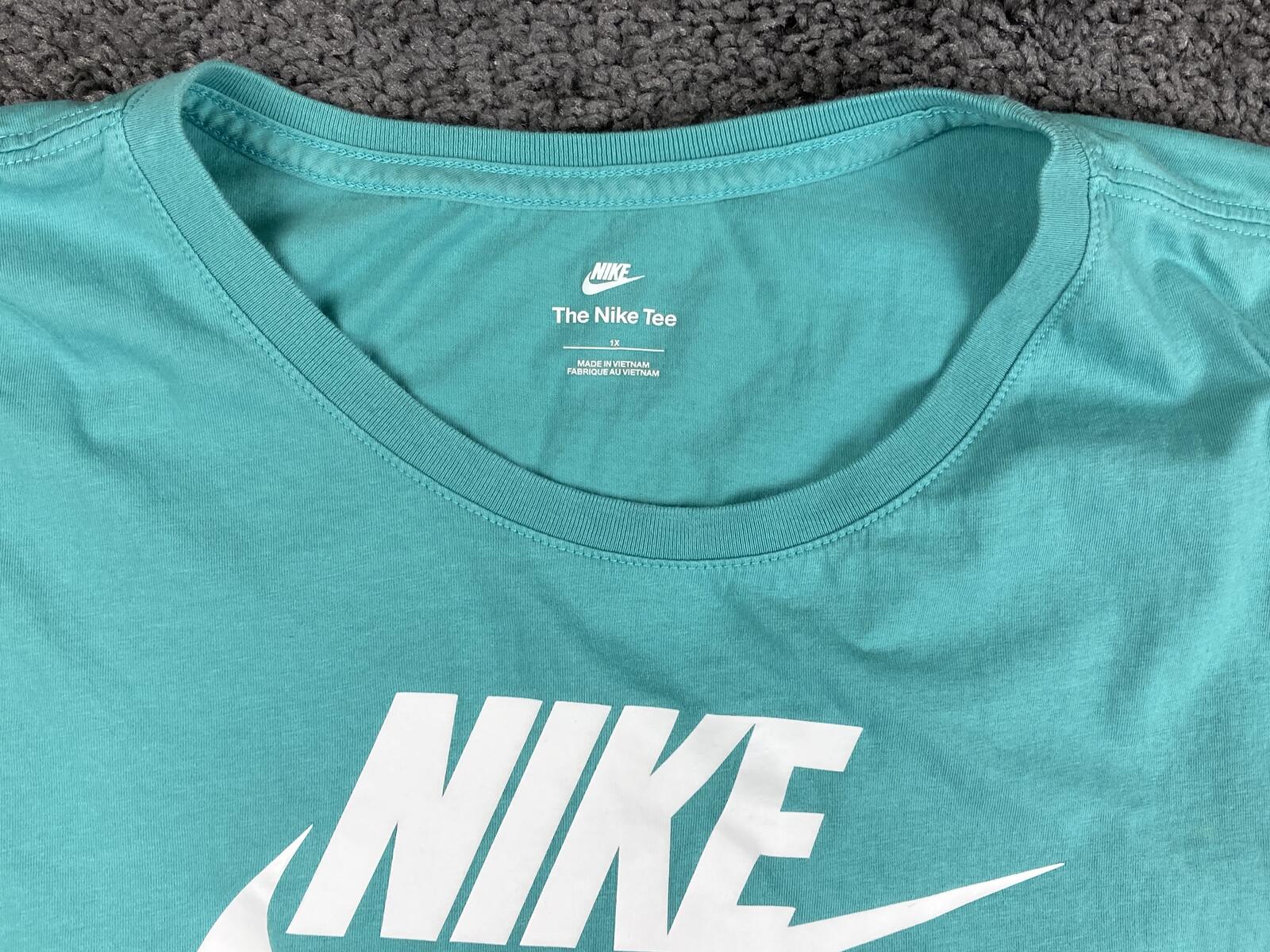 Nike Sportswear Essential Womens Teal Futura Logo T-Shirt Plus Size 1X
