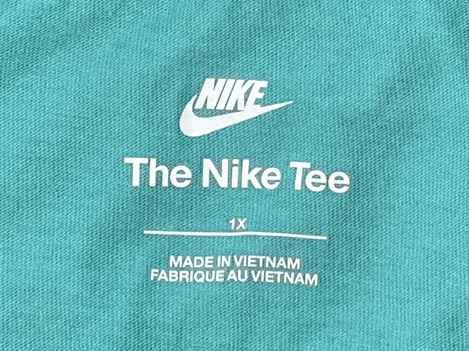 Nike Sportswear Essential Womens Teal Futura Logo T-Shirt Plus Size 1X