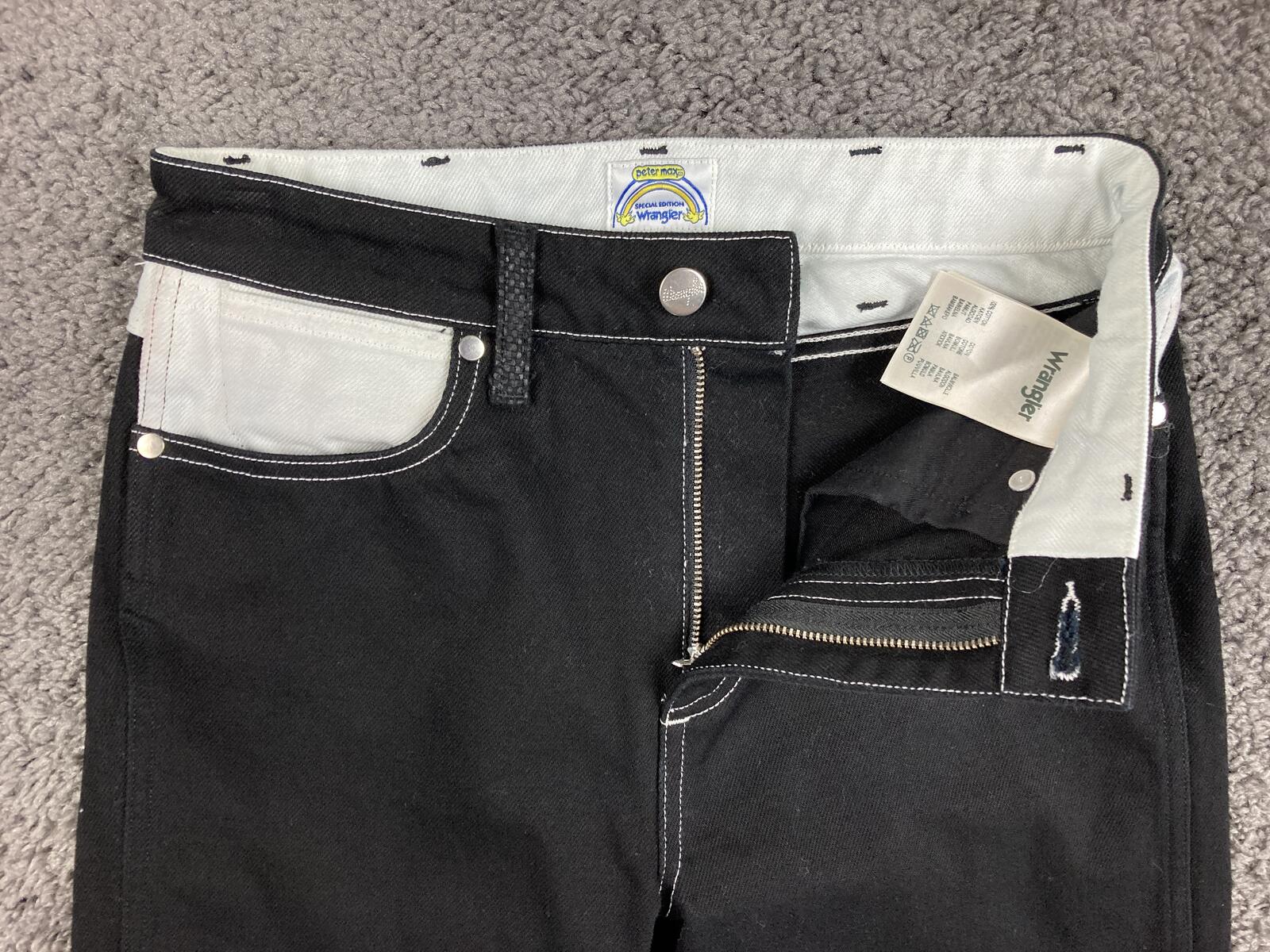 Wrangler Peter Max Special Edition Retro Straight Women's Jeans Black White W28