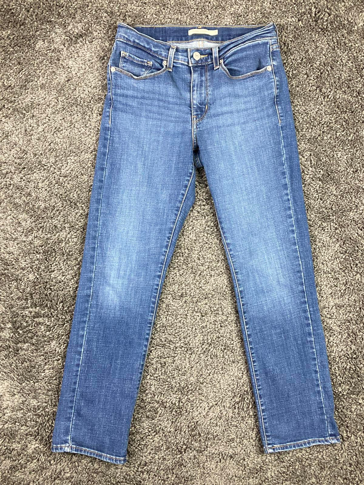 Levi’s Women’s Classic Straight Jeans Blue Stretch Denim Size 4 (27x28)