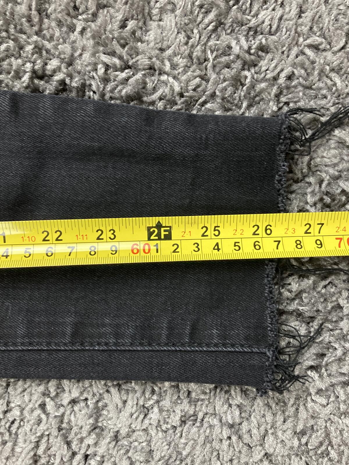 MNML Men Black Distressed Skinny Jeans Raw Hem Stretch Denim Size 28