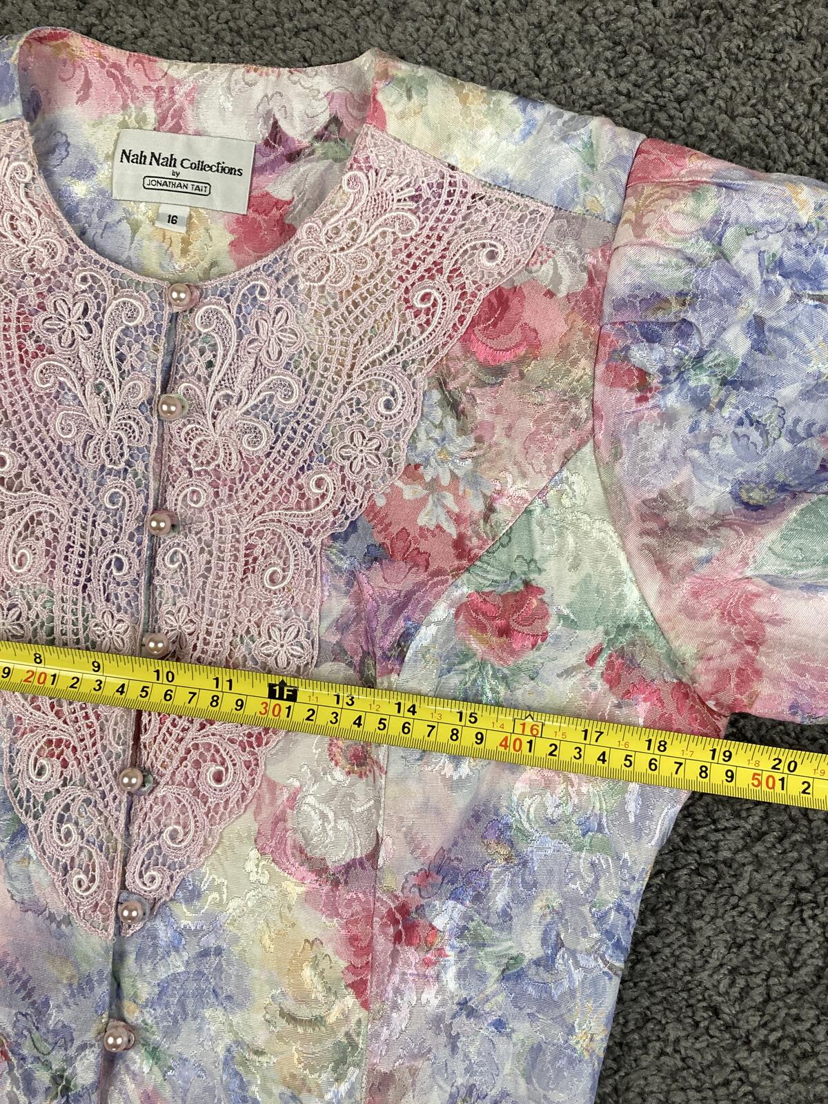 Vintage Nah Nah Collections Floral Jacquard Lace Blouse Jacket 16
