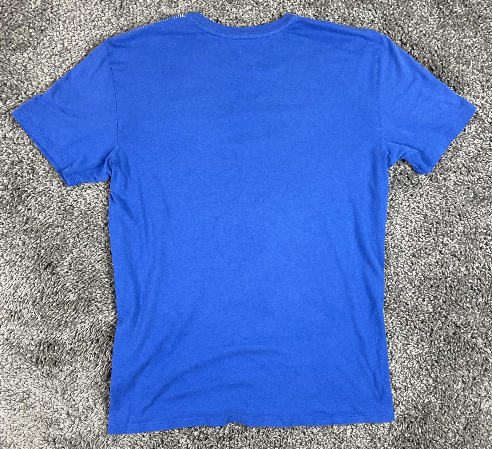 Armani Exchange Graphic T-Shirt Women’s Blue Logo Crew Neck Size M