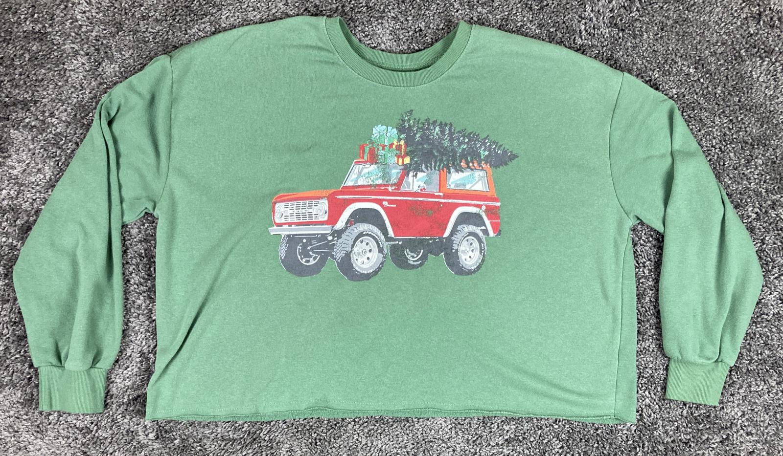 Ford Bronco Christmas Tree Cropped Sweatshirt Women's  Green Graphic Crew Sz L