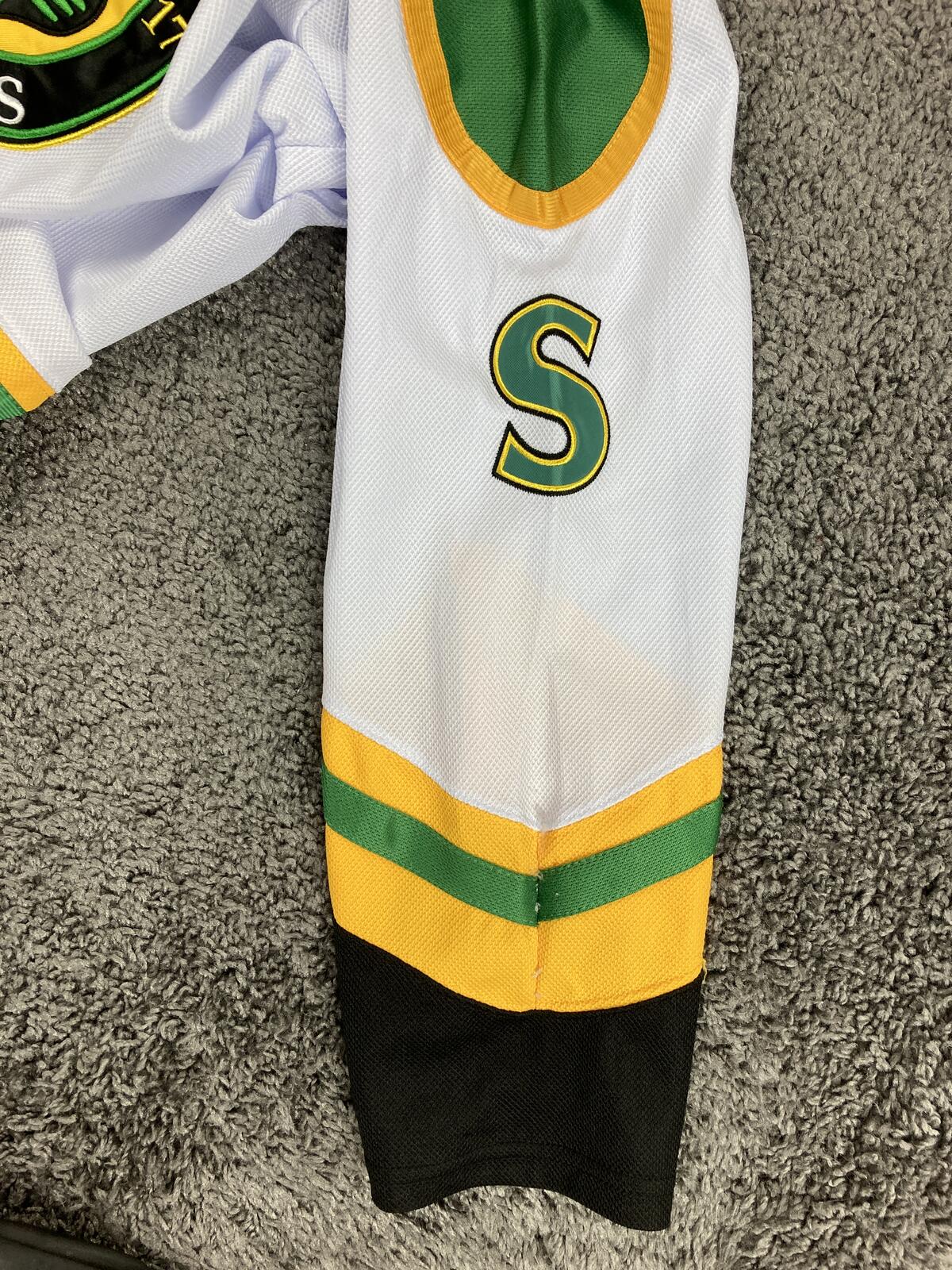 St Johns Shamrocks Hockey Jersey Goon Movie Ross The Boss Rhea 3 Fight Strap M