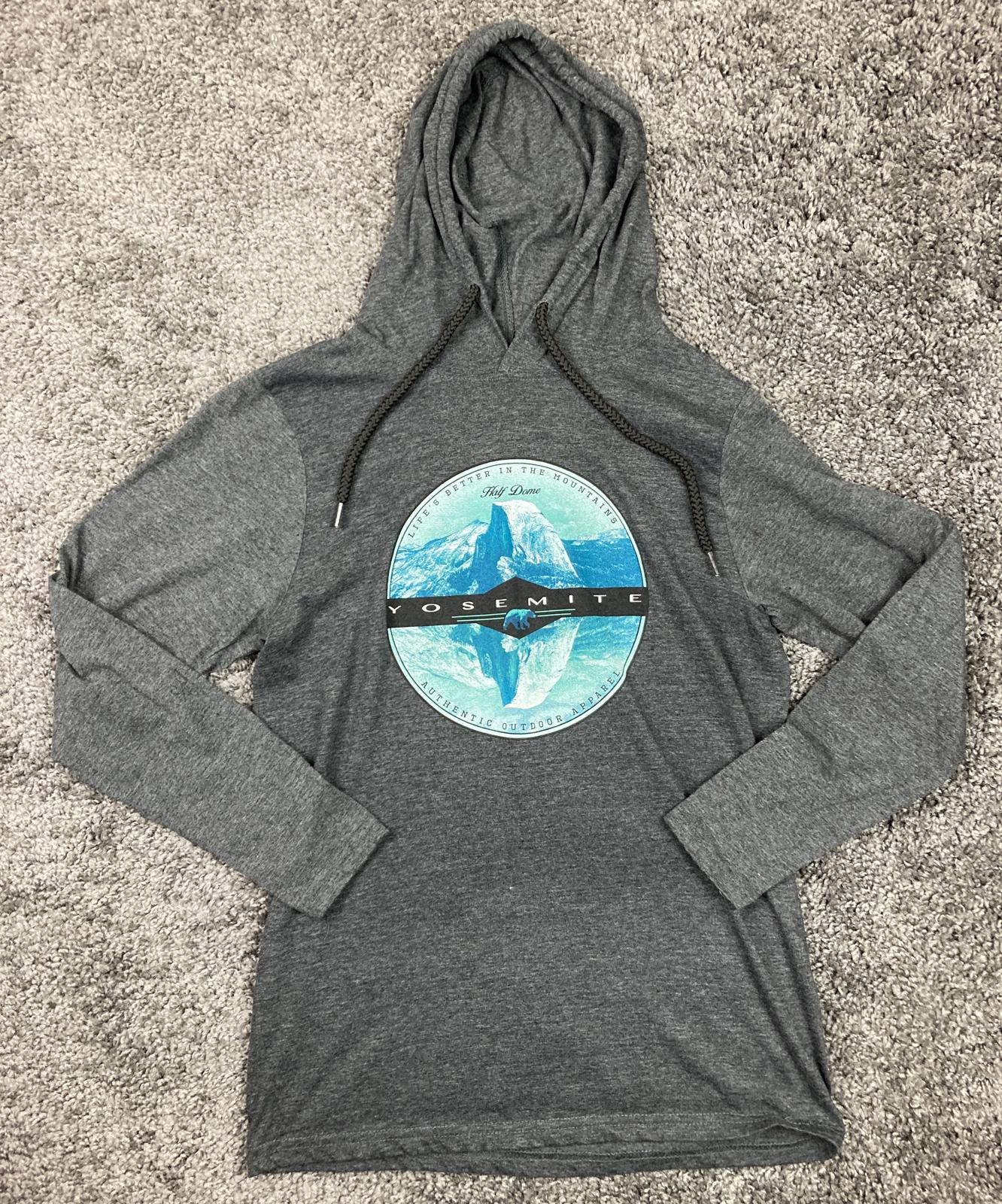 Prairie Mountain Yosemite Half Dome Gray Lightweight Hoodie Women’s Small