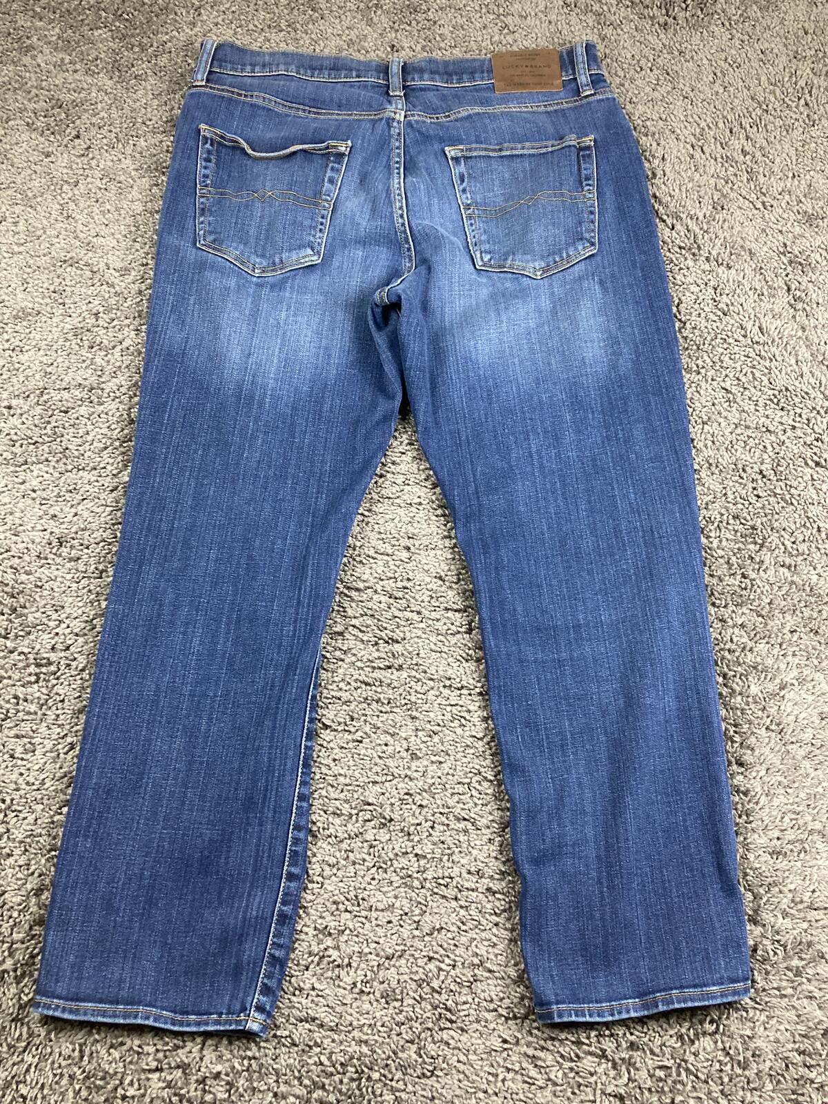 Lucky Brand 410 Athletic Slim Jeans Mens 34x30 Haze Blue Coolmax Stretch Denim