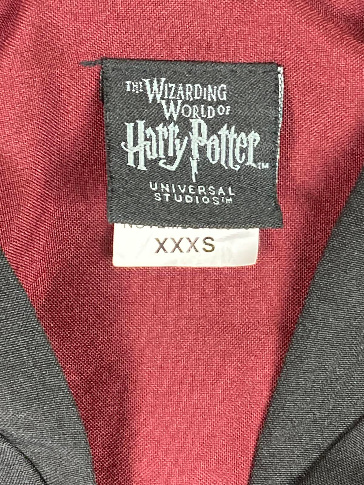 Wizarding World of Harry Potter Gryffindor Hooded Black Robe Unisex Kids XXXS