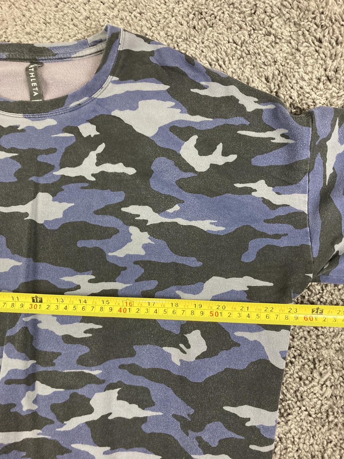Athleta Studio To Street Balance Pullover Sweatshirt Women's Blue Camo Sz L