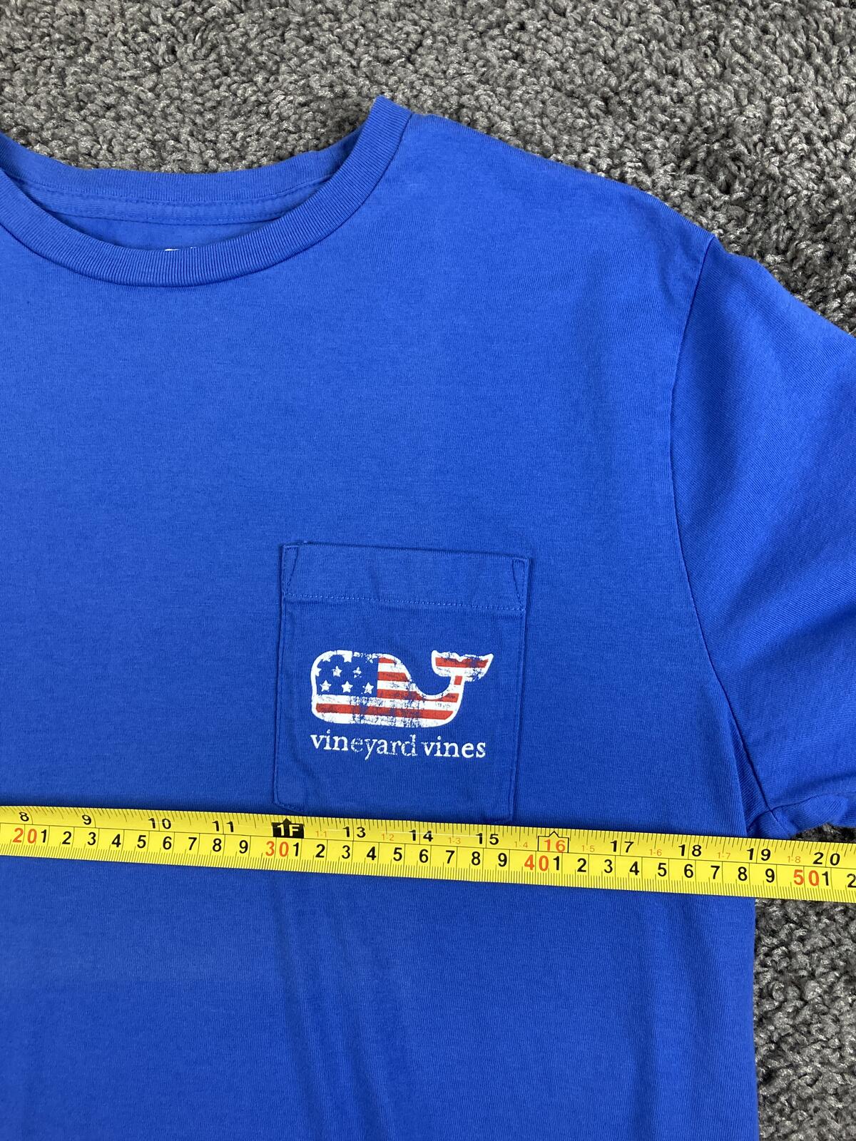 Vineyard Vines T-Shirt Mens Blue American Flag Whale Short Sleeve Pocket  Sz M