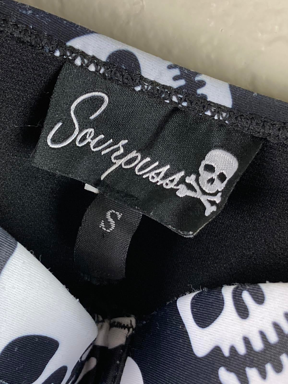 Sourpuss Skull Swimsuit 1 Pc Women’s S Black White Skulls Retro Rockabilly Goth