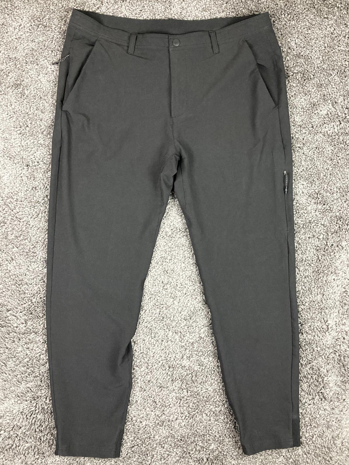 Russell Athletic Golf Pants Men's Black Stretch Zipper Pockets Size L 36/38