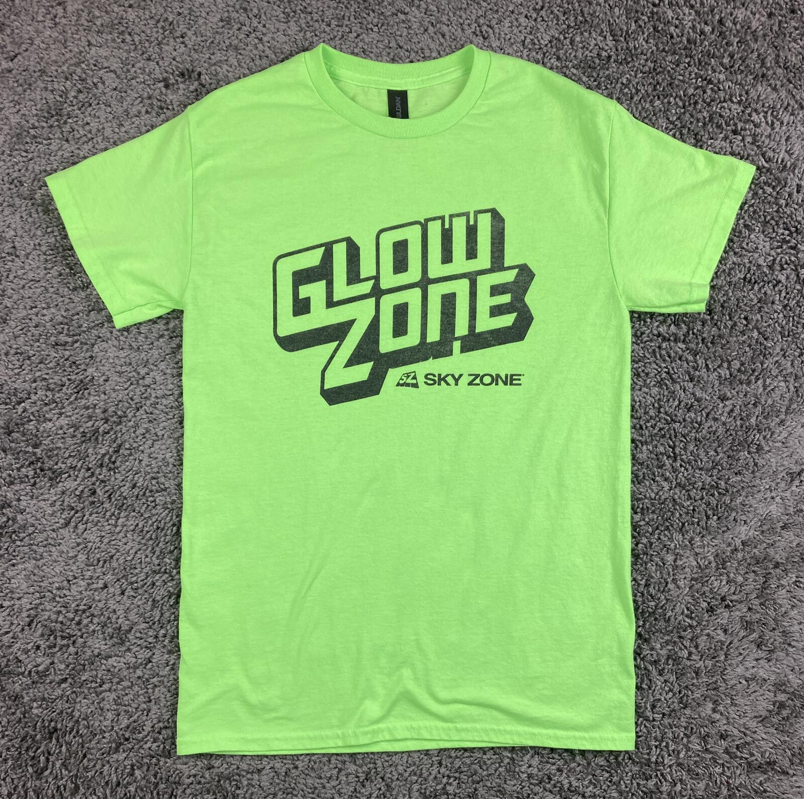 Sky Zone Glow Zone T Shirt Small S Neon Lime Green Trampoline Graphic Gildan