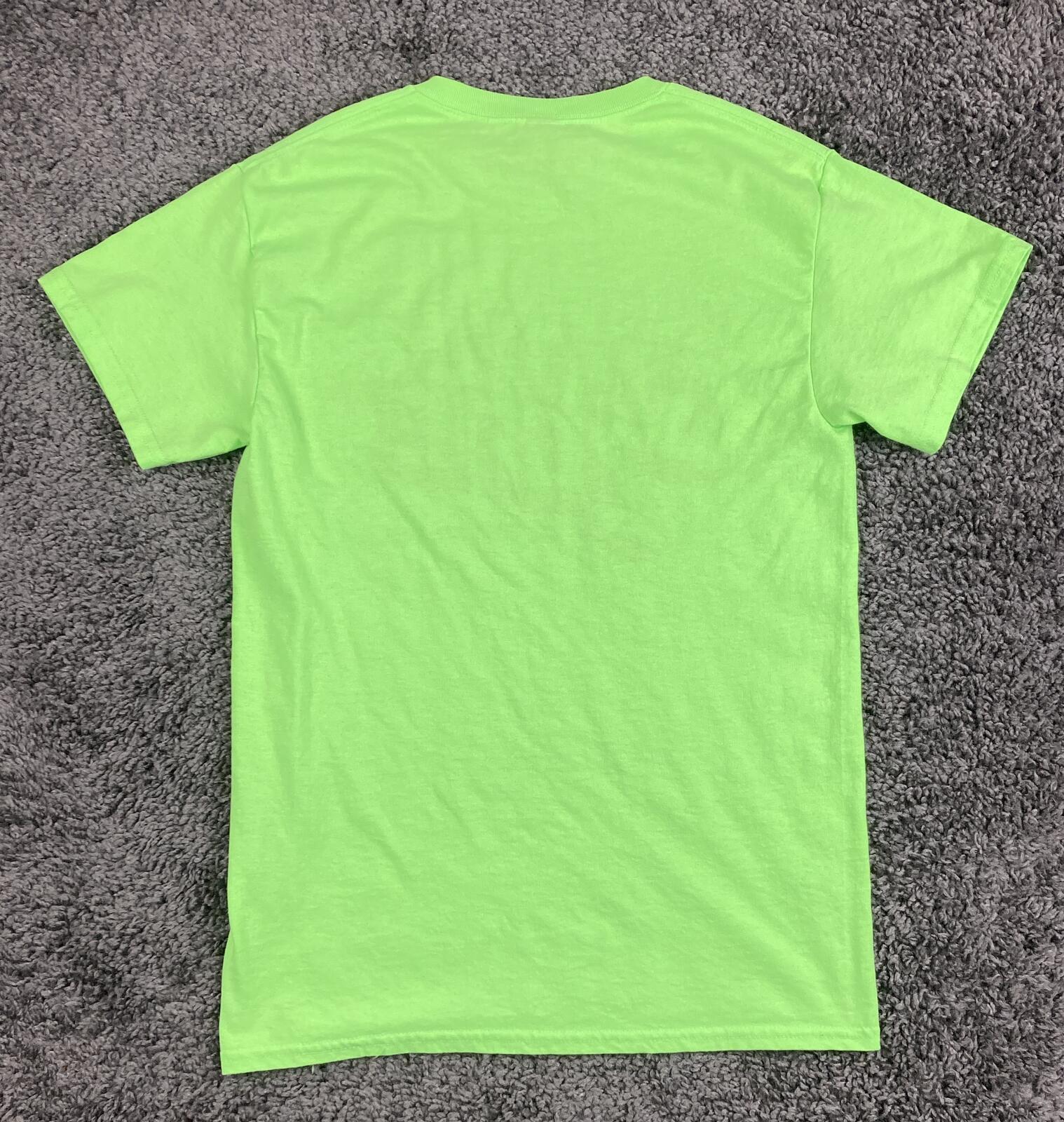 Sky Zone Glow Zone T Shirt Small S Neon Lime Green Trampoline Graphic Gildan