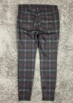 Liverpool Los Angeles Gia Glider Pull On Skinny Pants BLK/RED Plaid Size 10/30