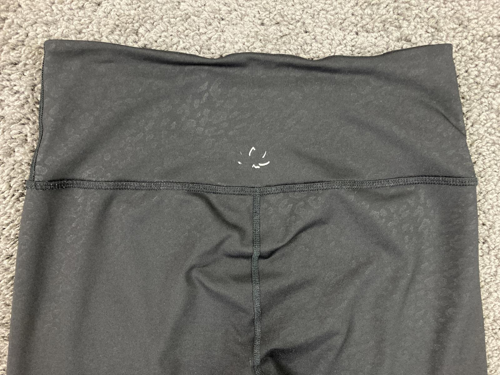 Beyond Yoga Leggings High Rise Women's Black Shiny Tonal Leopard USA Sz L