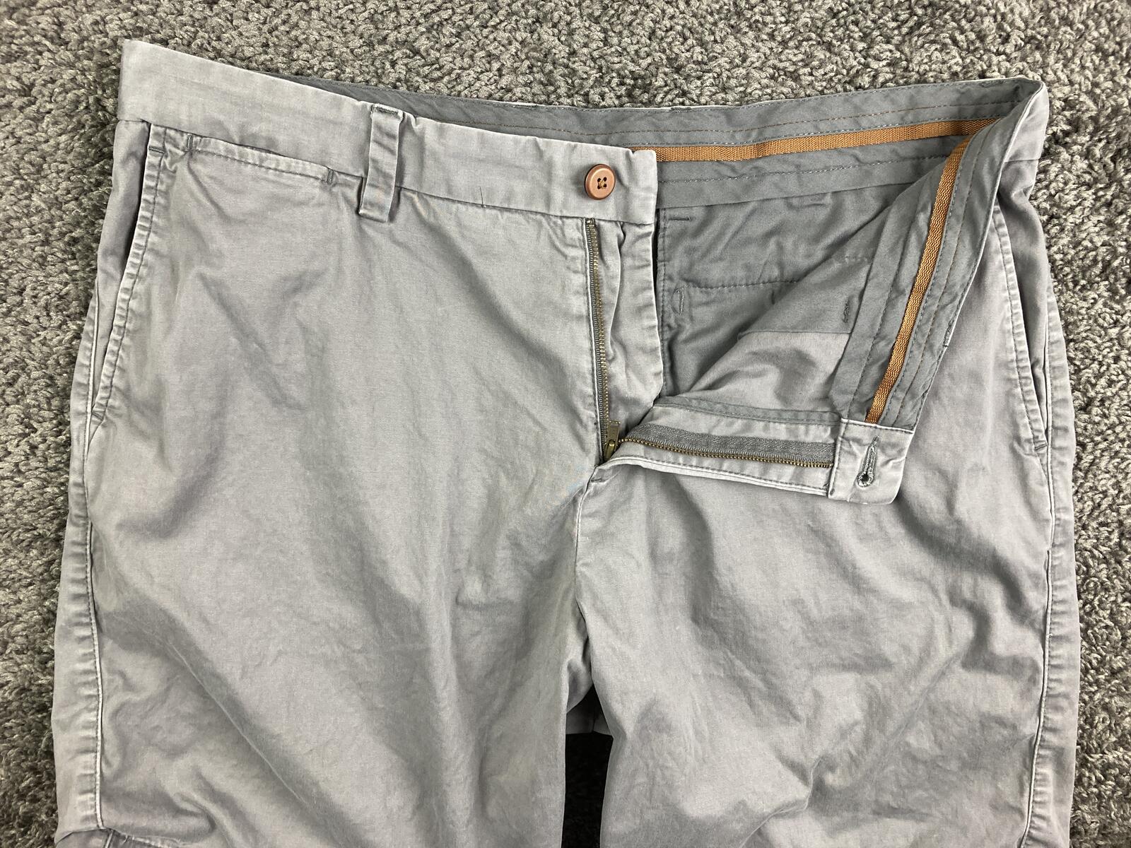 Tommy Bahama Mens Boracay Shorts Gray Chino Flat Front Stretch Sz 36