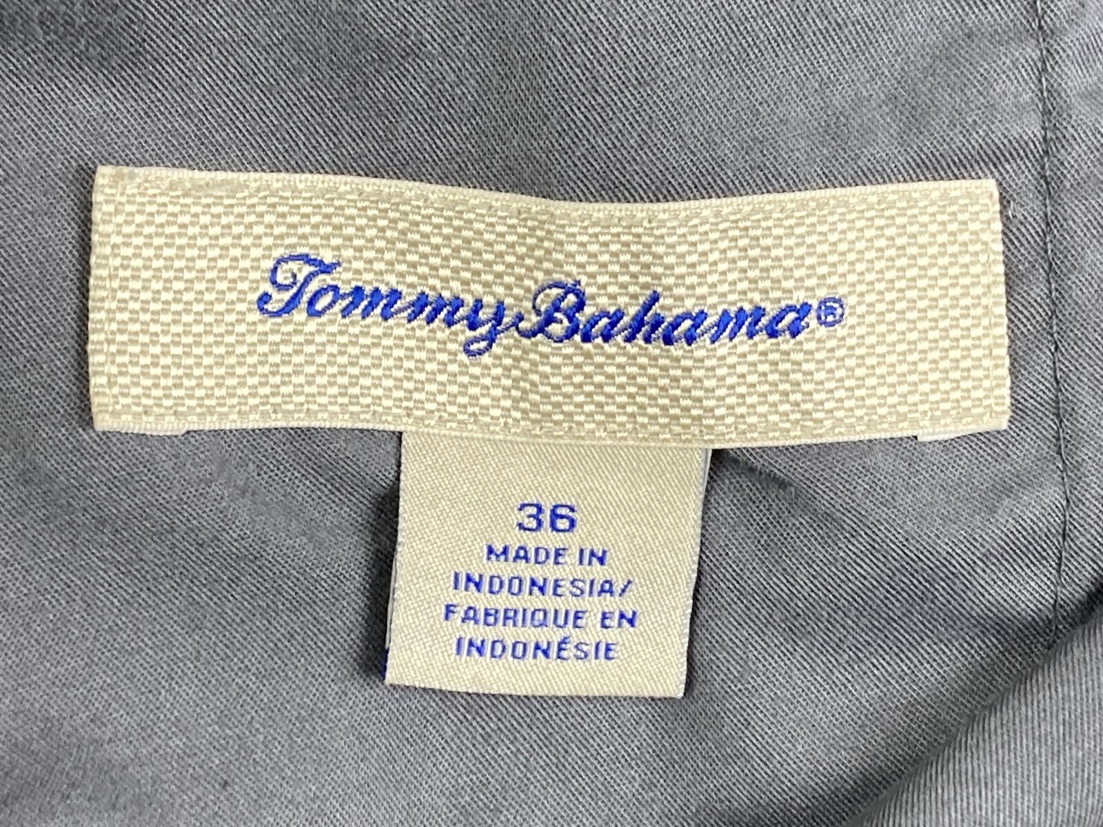 Tommy Bahama Mens Boracay Shorts Gray Chino Flat Front Stretch Sz 36