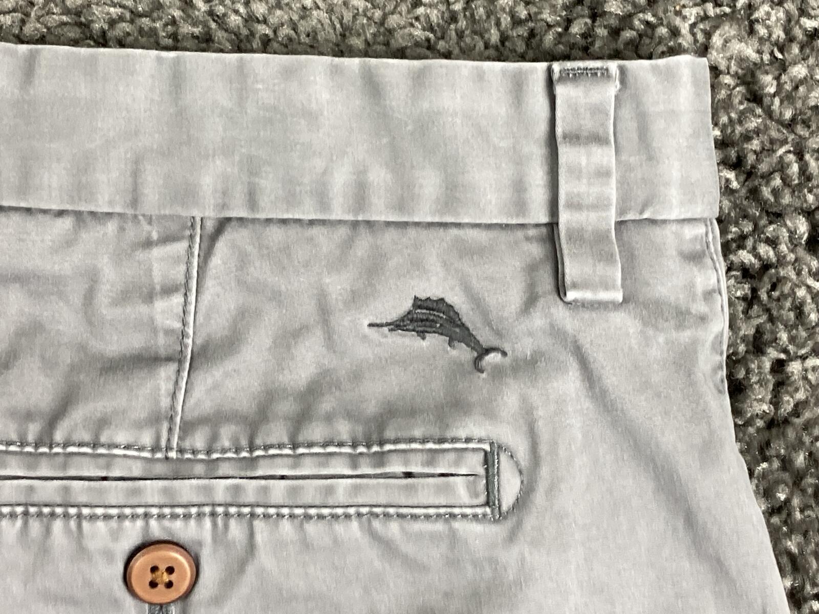 Tommy Bahama Mens Boracay Shorts Gray Chino Flat Front Stretch Sz 36