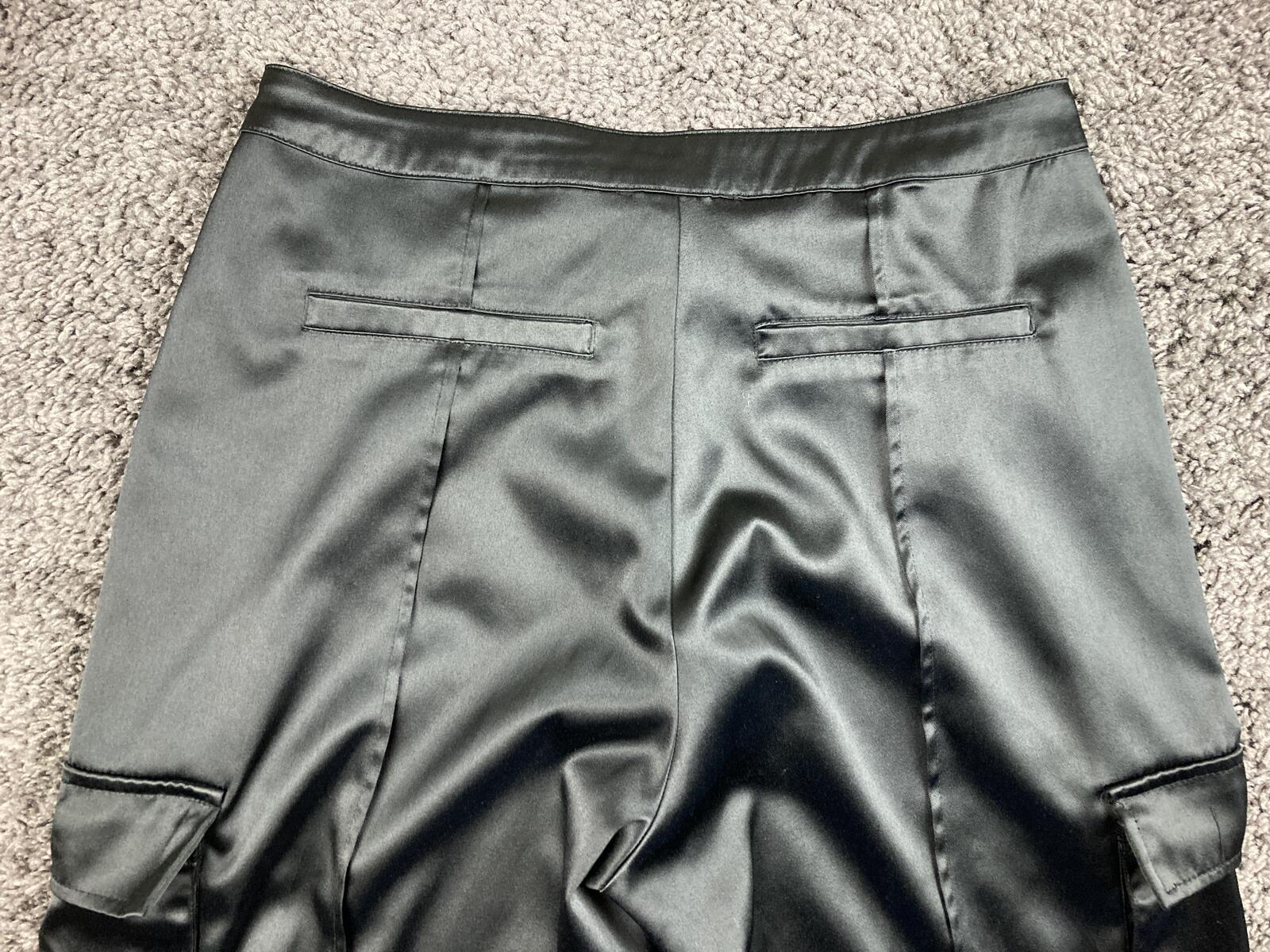 Forever 21 Black Satin Cargo Pants Womens Wide Leg High Rise Pleated Utility M
