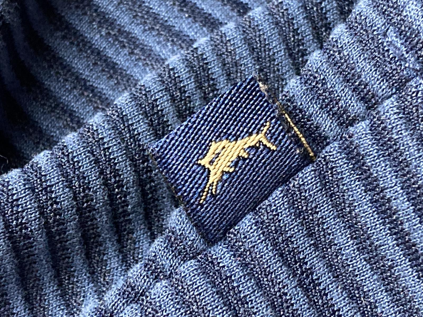 Tommy Bahama Polo Shirt Blue Stripe Mini Corduroy Knit Long Sleeve Men’s Medium