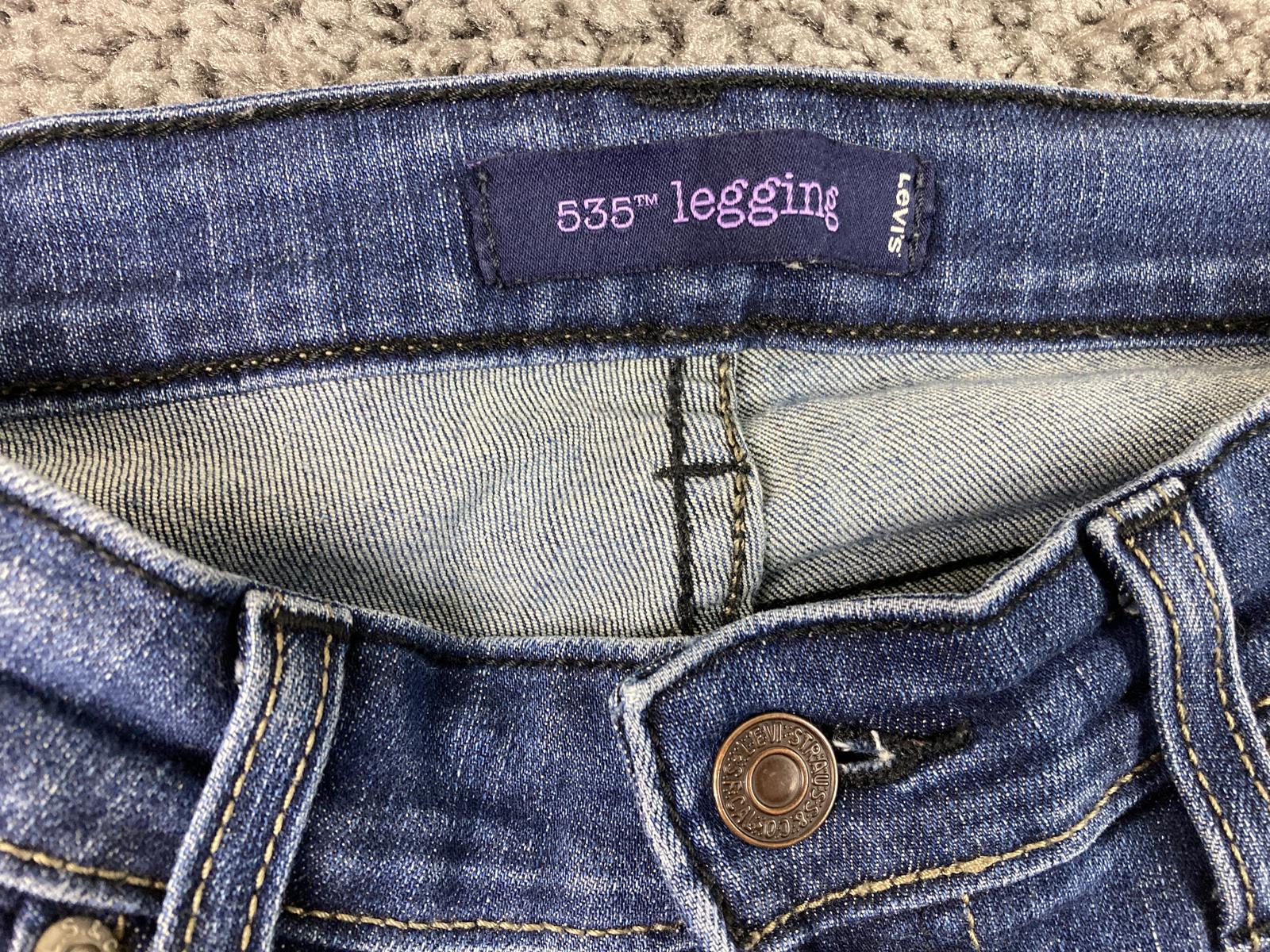 Levi’s 535 Legging Jeans Women’s Size 5 M Medium Wash Stretch Denim
