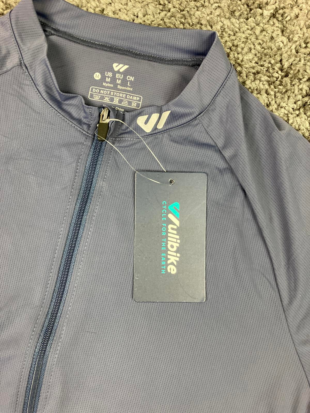 Wulibike Men’s Cycling Jersey Blue Short Sleeve 3-Pocket Full Zip Top Size M NWT