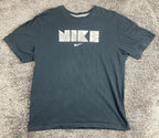 Nike Men T-Shirt Black The Athletic Dept Geometric Block Logo Graphic Tee Sz XL