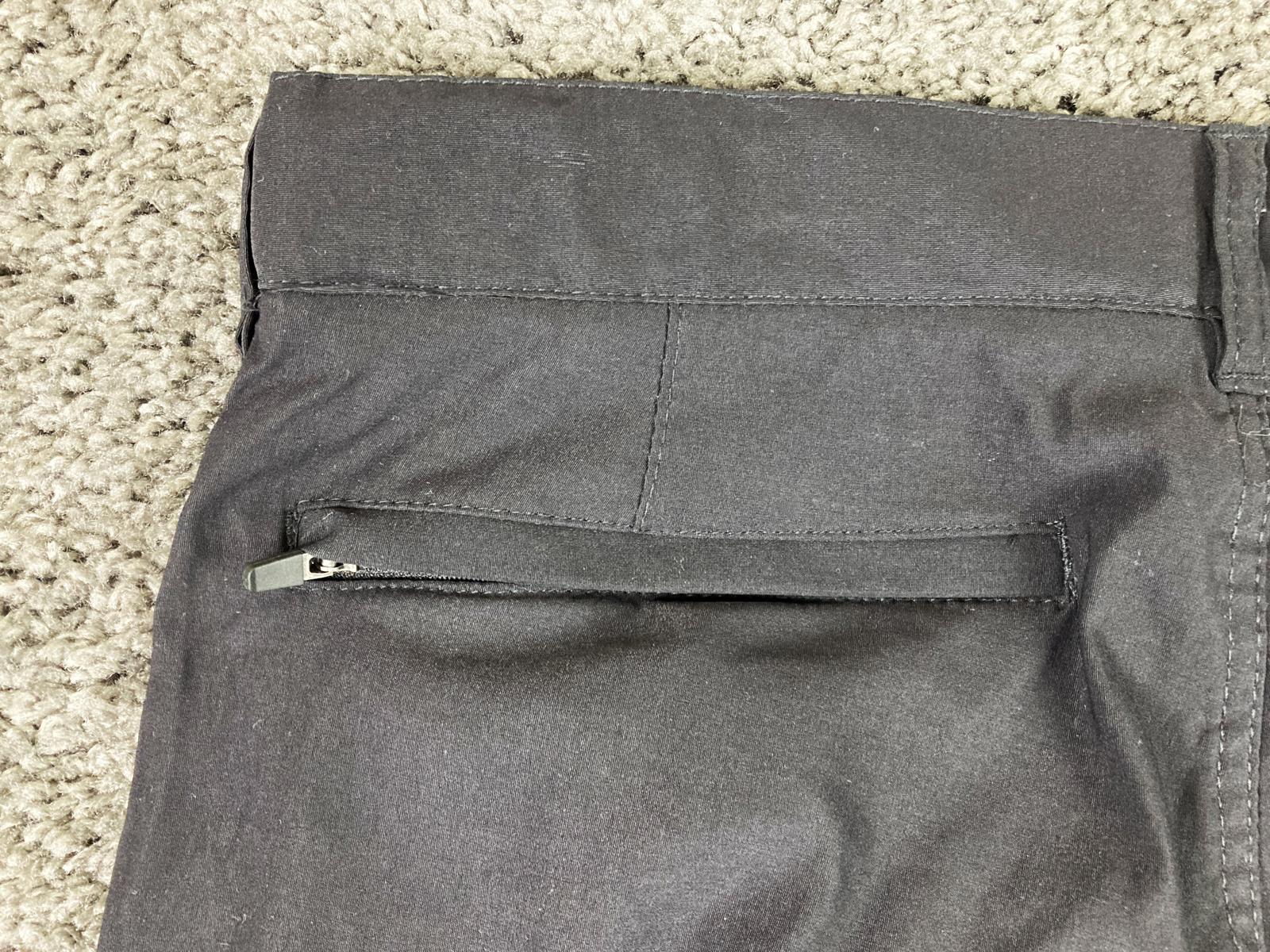 UB Tech Men's Comfort Waist Chino Black Travel Pants Stretch UPF 50 Sz 32x34 NWT