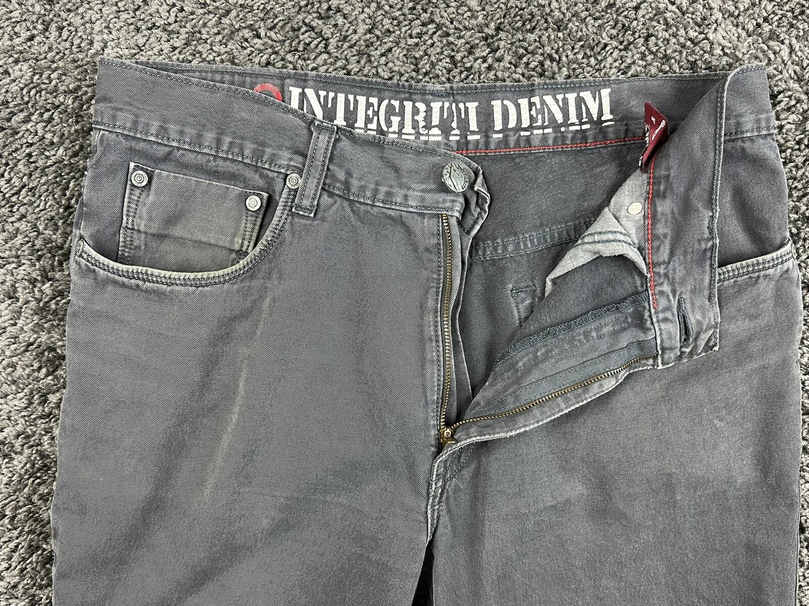 Integriti Mens Jeans Charcoal Black Straight Denim Distressed Hem Sz 33x34