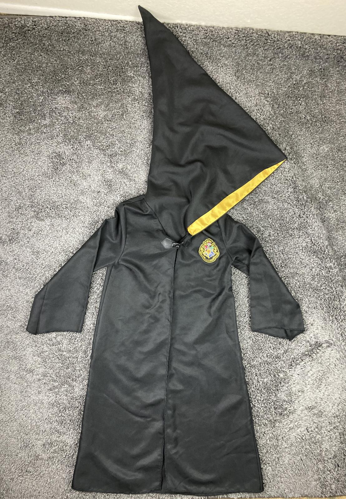 Harry Potter Hogwarts Robe Kids Disguise Hufflepuff Black Costume Sz Medium 7-8